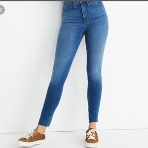 Madewell roadtripper jeans in Waterford Wash